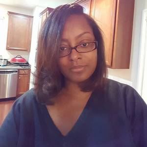 Meet your Posher, Lakisha